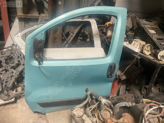 Fiat Fiorino sol ön kapı