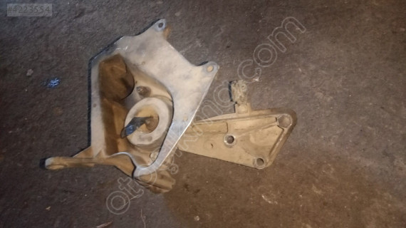 Renault express 1.4 şanzıman braket şanzıman kulak