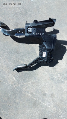 SKODA KAROQ PEDAL SETİ