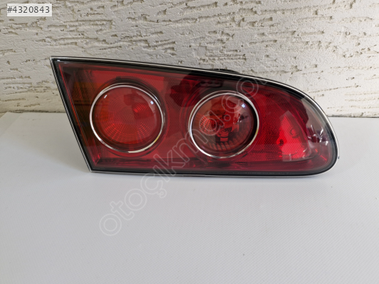 SEAT CORDOBA SOL BAGAJ İÇ STOP LAMBASI HELLA SIFIR 2003-2009