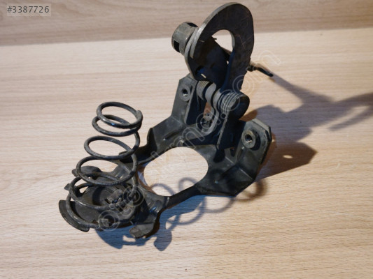 MERCEDES W 210 KAPUT KİLİT VE DİS ACMA MANDAL SET