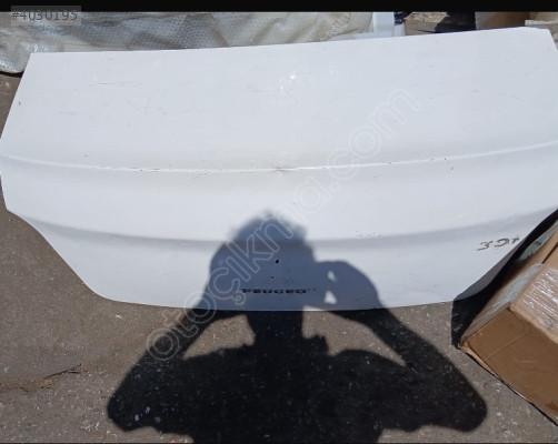 Peugeot 301 arka bagaj kapağı
