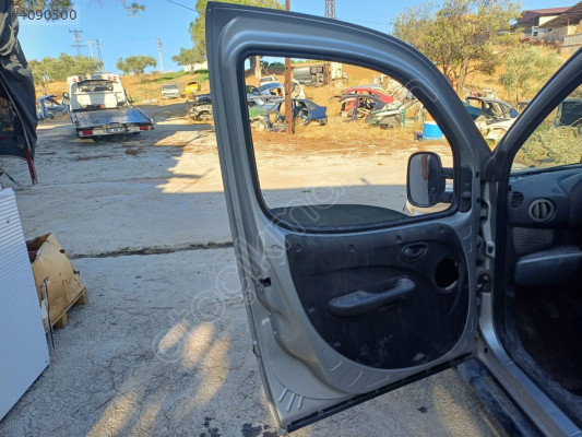 Fiat Doblo 1  sol ön kapı dolu