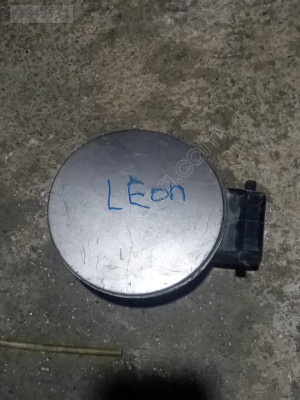 SEAT LEON DEPO KAPAĞI