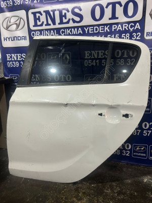 HYUNDAI İ20 SOL ARKA KAPI ÇIKMA ORJİNAL