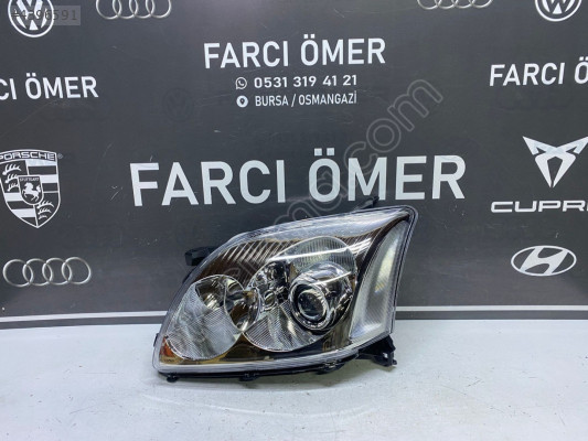 TOYOTA AVENSİS 03-05 SAĞ ÖN FAR SIFIR