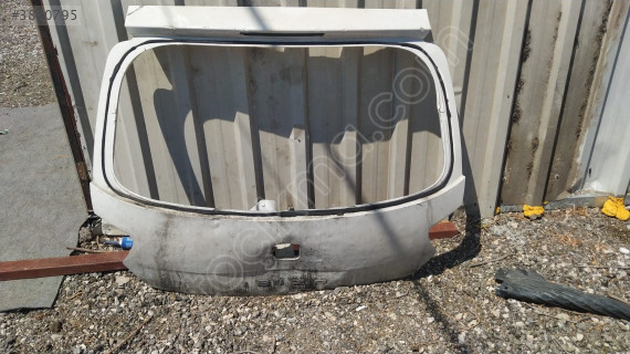 Seat ibiza bagaj kapagı