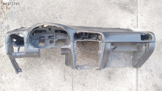 VOLVO S40 TORPİDO ÇIKMA