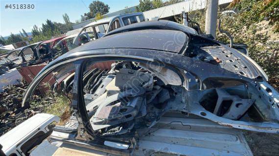 RENAULT LATİTUDE TAVAN ARKA ÇEVİK OTO ÇIKMA