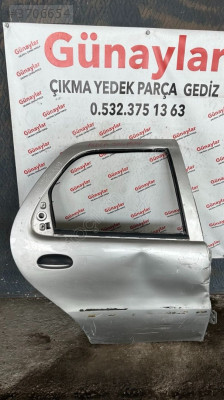 FİAT ALBEA SAĞ ARKA KAPI