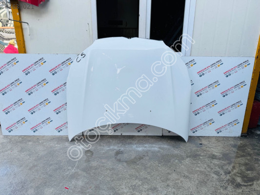 Citroen c5 motor kaputu (az hasarlı)