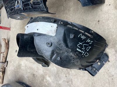 Citroen DS7 çıkma ön sol çamurluk davlunbazı