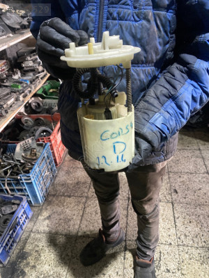 Opel Corsa d benzin şamandrası çıkma