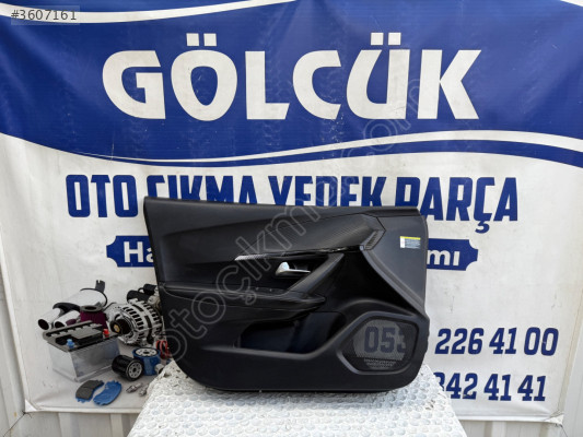 98535925ZD Peugeot 2008 Sol Ön Kapı Döşemesi ORJİNAL