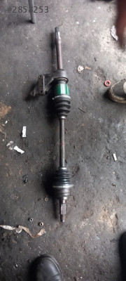 Çıkma mazda 323 sağ aks