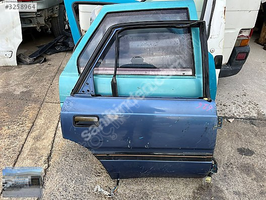 OTO CEM DEN MAZDA 626 SEDAN ÇIKMA SAĞ ARKA KAPI