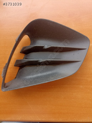 Renault Clio 5 Sağ Sis farı Kapağı