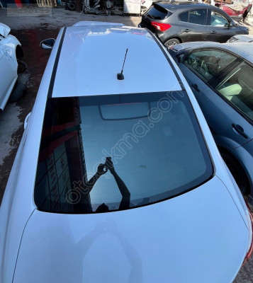 OPEL ASTRA J SEDAN ARKA CAM ORİJİNAL GM