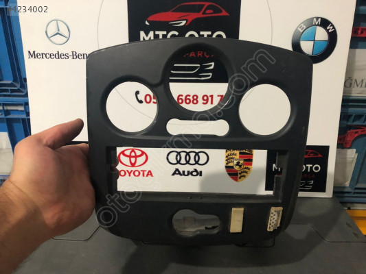 RENAULT CLİO-3 TEYP ÇERCEVESİ ORJİNAL