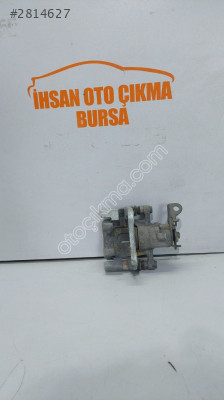 Megane 2 sağ arka fren merkezi fren kaliperi orijinal çıkma