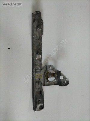 03395 RENAULT MEGANE 2 SAĞ ARKA KAPI CAM KRİKOSU