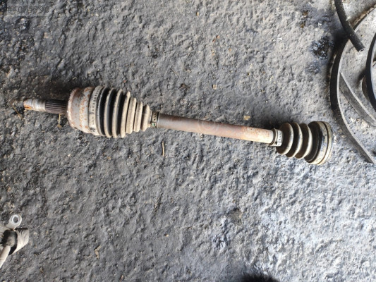 FİAT LİNEA 1.4 AKS OTO FEDAİ