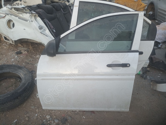 Hyundai Accent Era Sol ön kapı