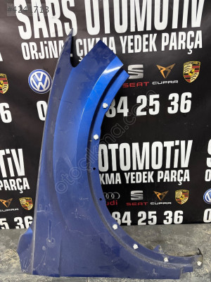 VOLKSWAGEN TROC SAĞ ÖN ÇAMURLUK