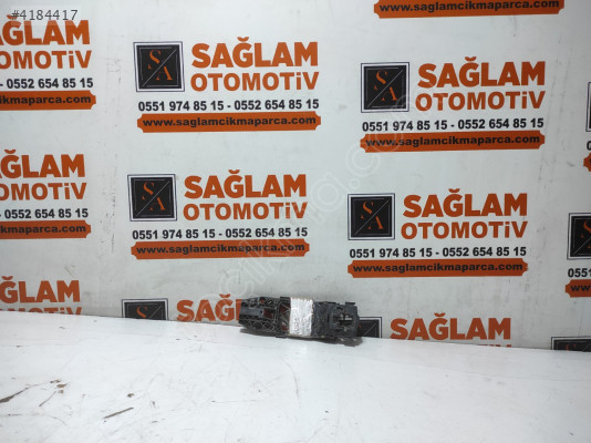 ÇIKMA AUDİ-VW A3-GOLF SAĞ ÖN KAPI TUTUCU MEKANİZMASI