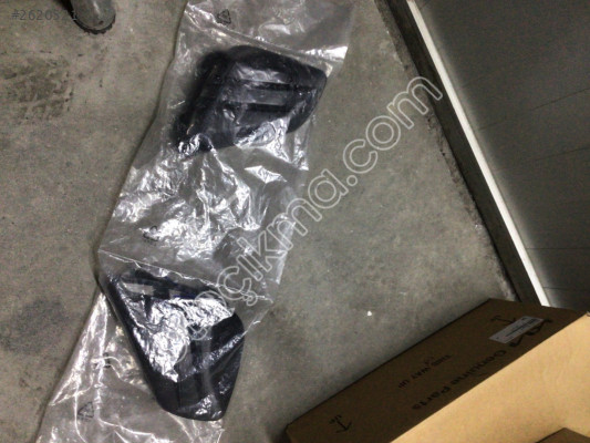 Clio 5 sağ sol sis farı çerçevesi