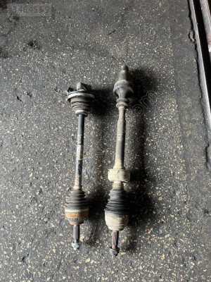 Renault Megane Ön Sağ Aks F3R 7700111914