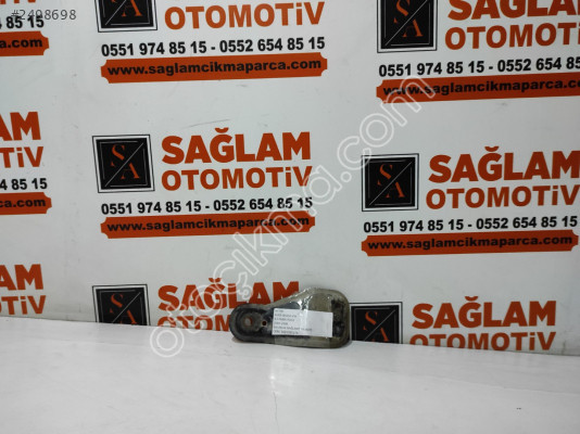 AUDİ A3 ÇIKMA SALINCAK BAĞLANTI BRAKETLERİ OEM; 6Q0199517A