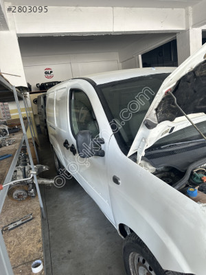 FİAT DOBLO 2007 MAXİ DİREKLİ KESME TAVAN ARKA