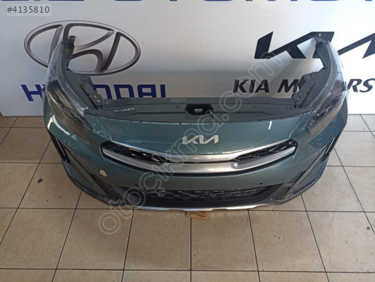 KİA X-CEED ÖN TAMPON DEMİRİ ORİJİNAL ÇIKMA YEDEK PARÇA