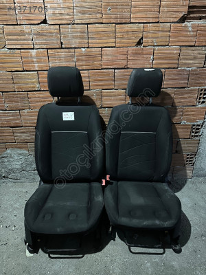 FİESTA 2012 SAĞ SOL ÖN KOLTUK ORJİNAL ÇIKMA PARÇAA