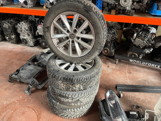 MEGANE 4 - JANT LASTİK TAKIM ADBLUE 1.5 DCİ OTOMATİK