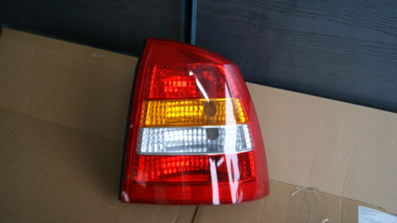 ASTRA G STOP LAMBASI SAĞ SEDAN 1998 1999 2000 2004 SIFIR 6223026