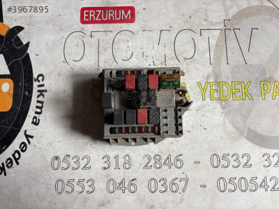 46835581 FİAT PUNTO 1.2 Orijinal Çıkma Sigorta Kutusu