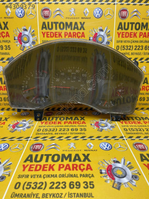 Nissan Armada Gösterge Paneli