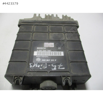 Volkswagen Golf 3 1.8 Motor Beyni 0261200760 1H0907311F