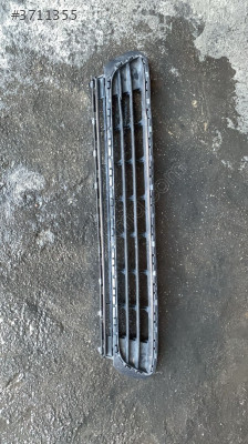 5G0853671 2013-2017 vw golf7 ön tampon orta ızgara