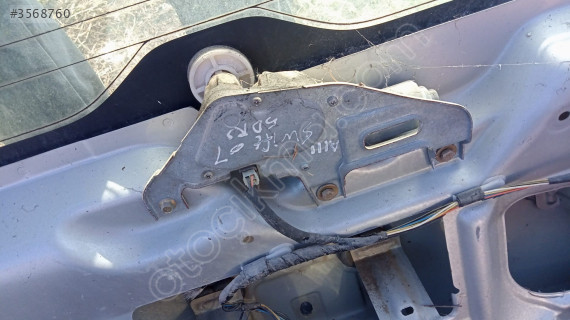 Suzuki swift arka cam silgec motoru yedek parça