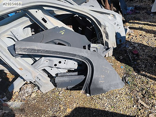 Opel Astra H Hatchback sol arka çamurluk Üst taraf