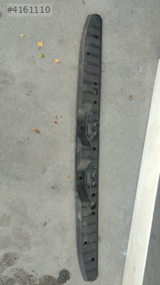 mercedes sprinter çıkma arka alt plastiği