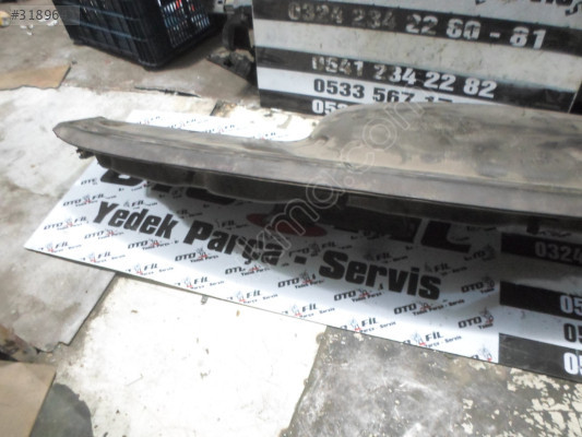 TOYOTA CRESİDA ÖN GÖĞÜS ÇIKMA ORJİNAL