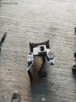 AUDİ Q7 FREN PEDALİ