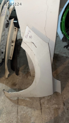 FORD FOCUS 4 SOL ÇAMURLUK ORJİNAL ÇIKMA