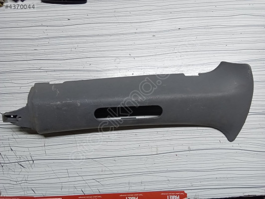 Palio  Sağ Yan Emniyet Kemeri Kolonu Kaplaması 715224633