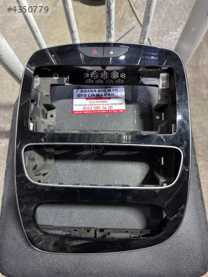 Renault clio 4 makyajlı teyp çerçevesi 681043537R