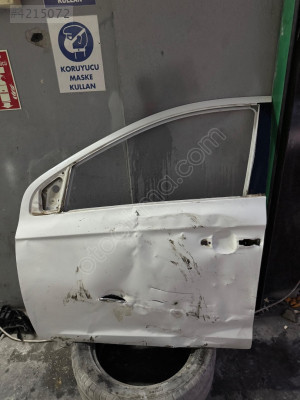 Hyundaı i20 sol ön kapı 2009-2014